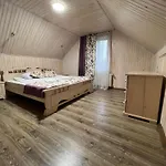 Lodge Vulyk Z Medom Bukovel