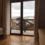 Lodge Vulyk Z Medom *