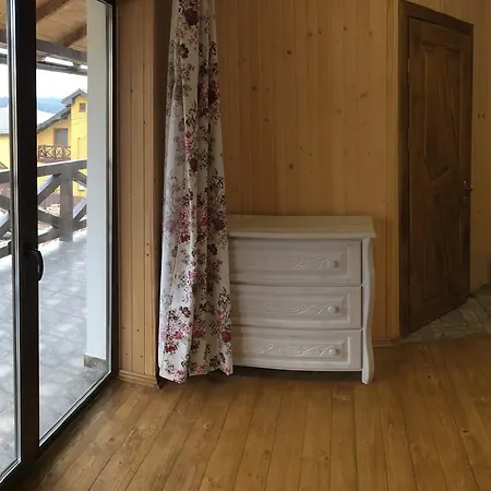 Vulyk Z Medom * Bukovel
