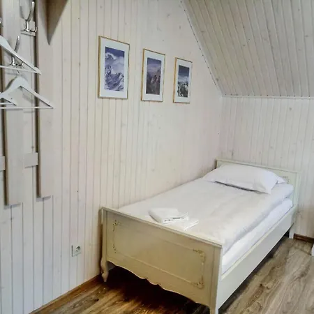 Vulyk Z Medom Lodge Bukovel
