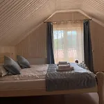 Lodge Vulyk Z Medom Μπούκοβελ