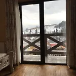 Lodge Vulyk Z Medom *