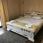 Lodge Vulyk Z Medom *
